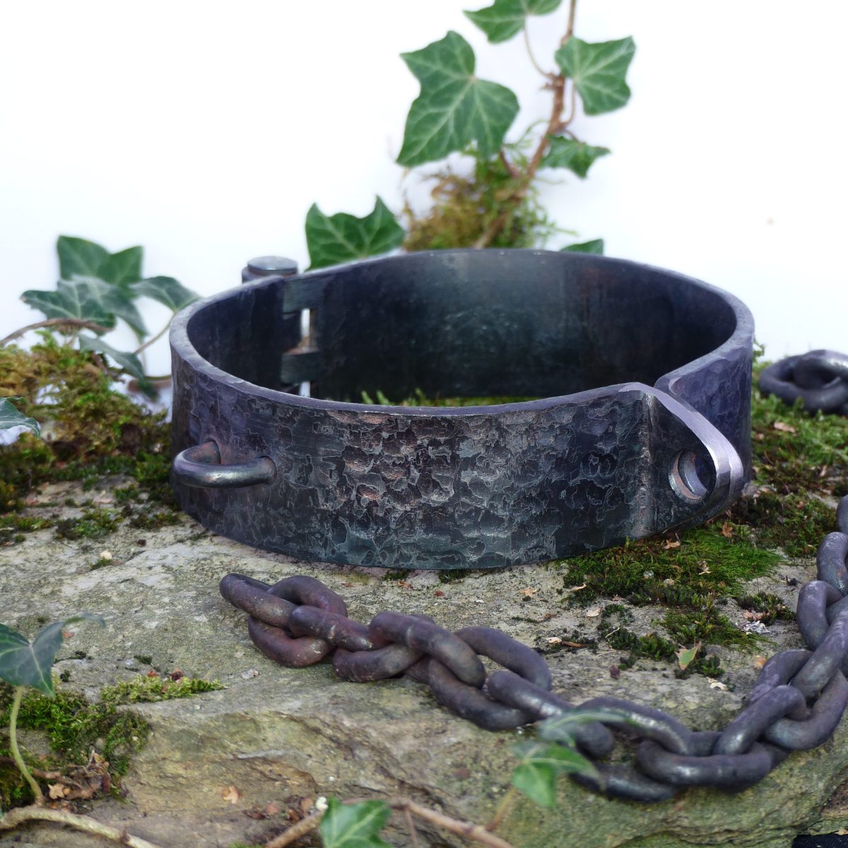 Collier métal -- gamme Ansträng