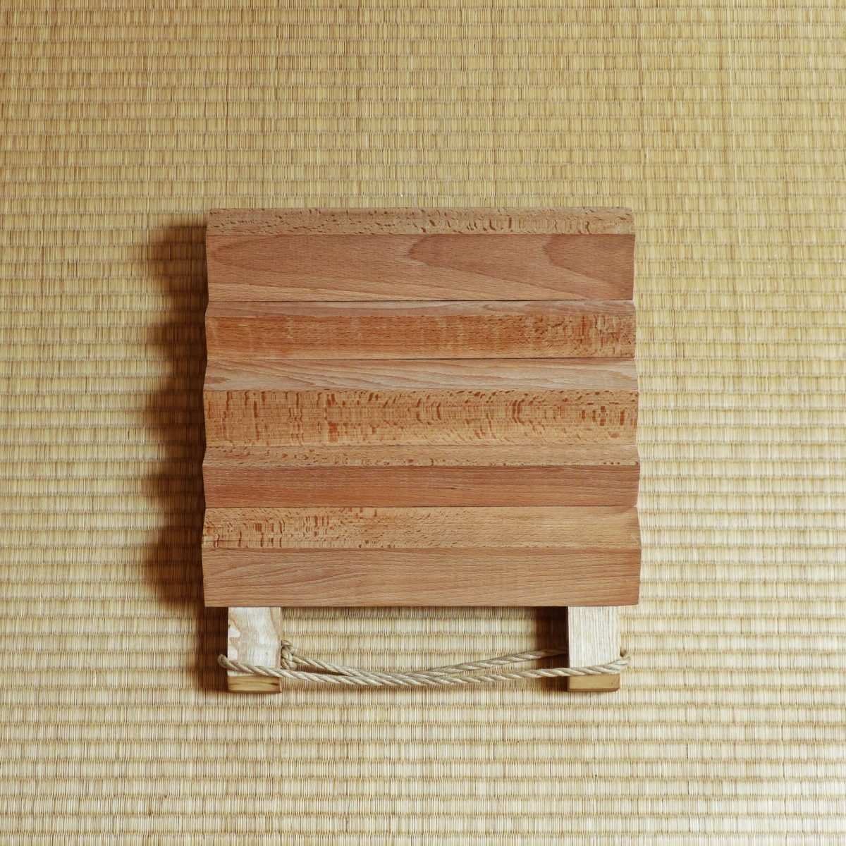 Ishidaki board transportable -- triangles