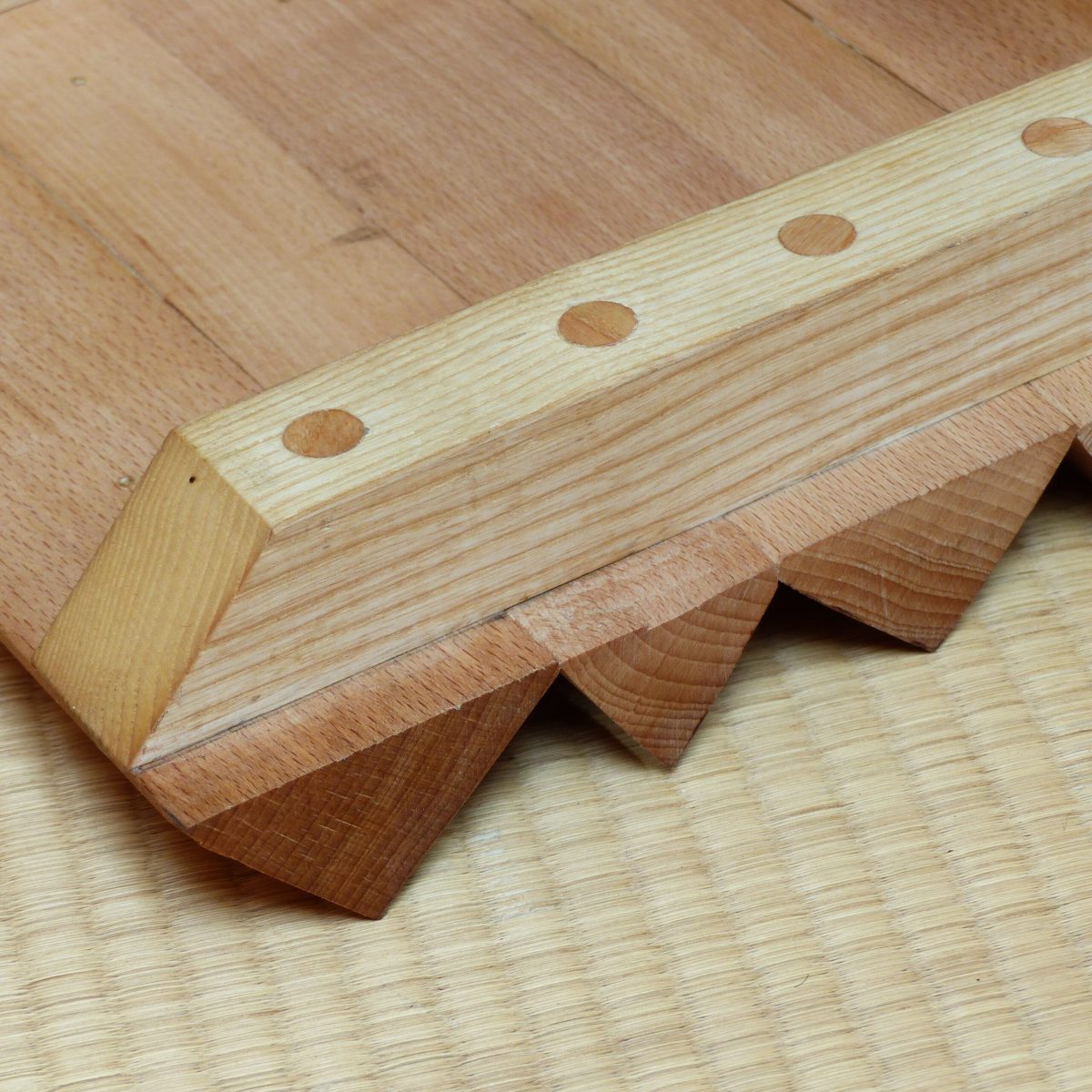 Ishidaki board transportable -- triangles