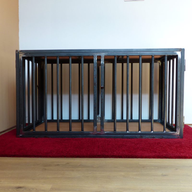 Cage-table