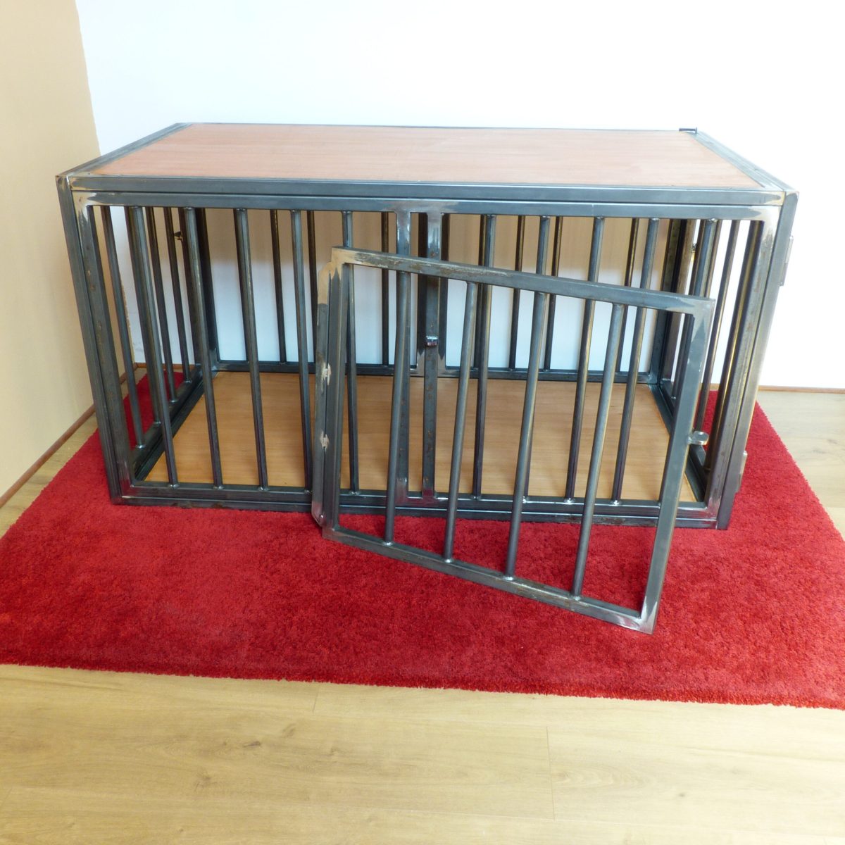 Cage-table